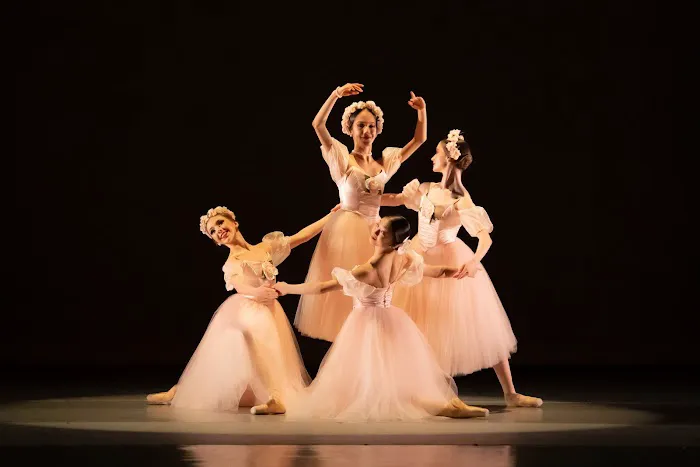 International City School of Ballet - ICSBallet Picture 2