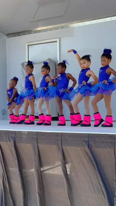 Chasse Dance Company Picture 4