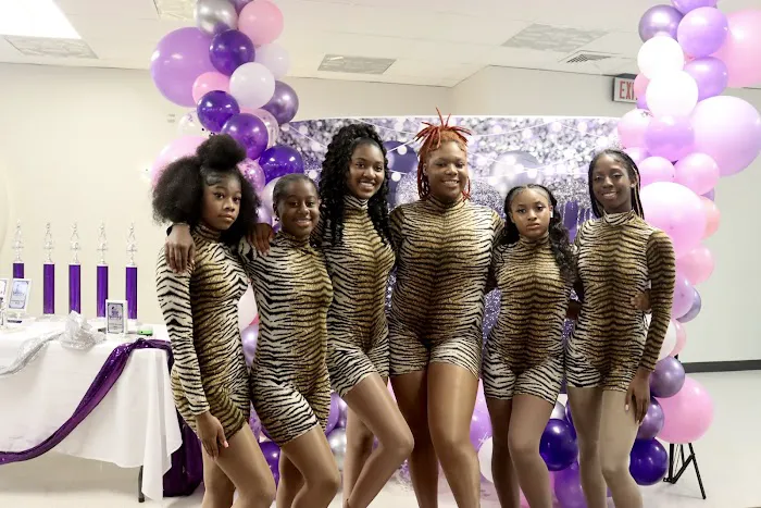 Bonney Hop Dance Auxiliary Picture 1