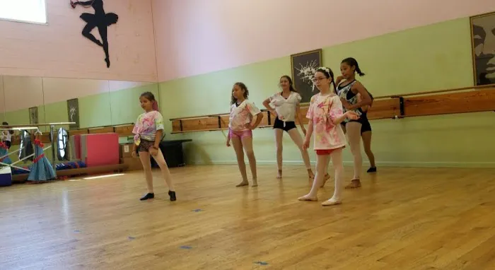 Dance Centre the Inc Picture 1