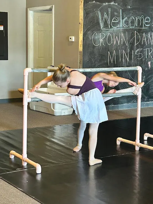 Crown Dance Ministry Picture 4