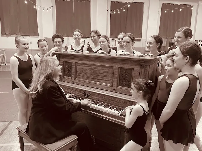 The Dance Arts Co-Op Picture 10