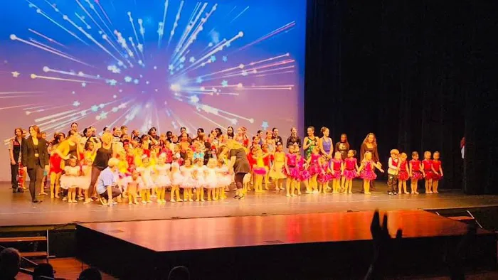 Art in Motion Dance Studio Picture 4