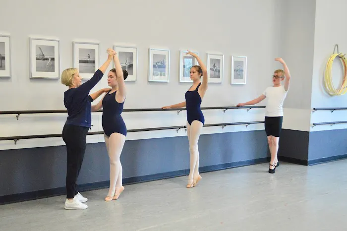 Sawnee School of the Arts Picture 6
