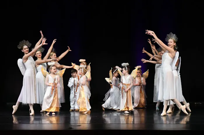 Dance 502 Picture 1