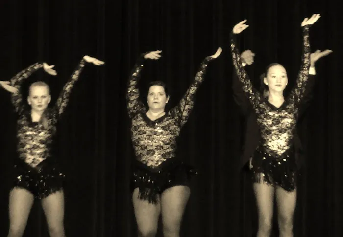 Dance 502 Picture 7