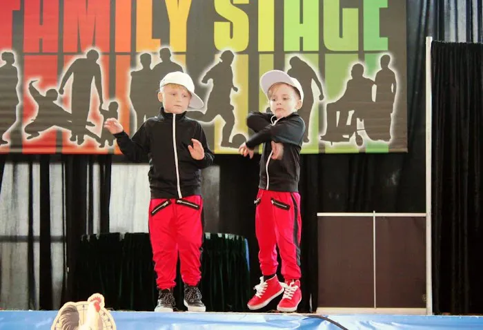 Dance 502 Picture 8