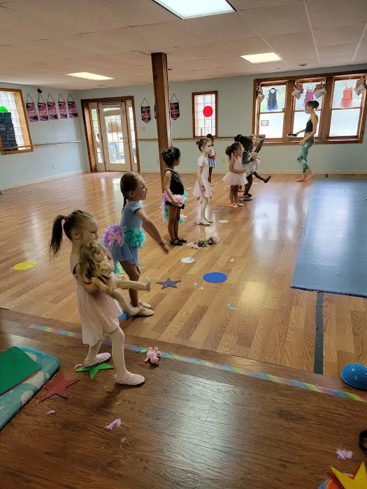 La Petite School Of Dance Picture 1