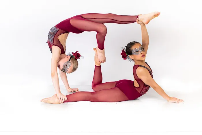 Upstage Dance Centre LLC Picture 1