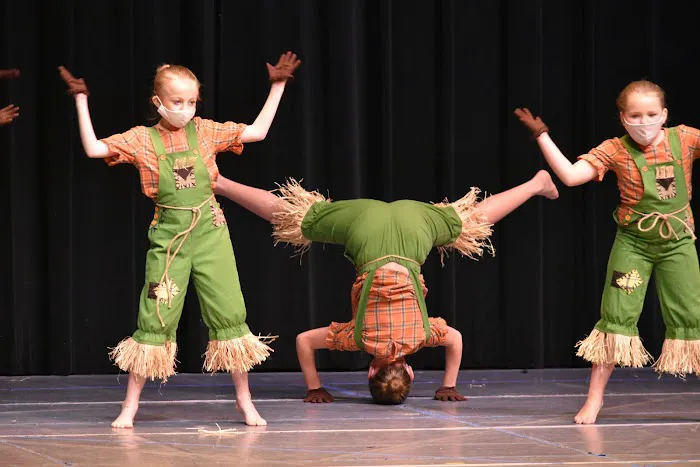 Kentucky Dance Academy Picture 4