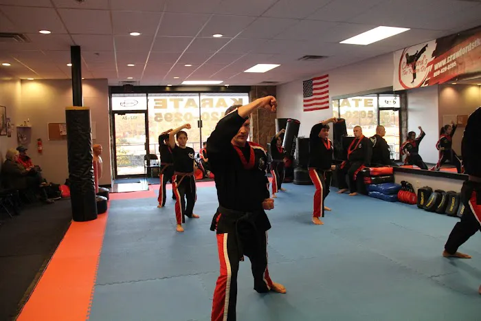 Crawford's Tae Kwon Do Picture 3