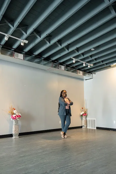 The Great Divine Center: Community Studio Picture 2