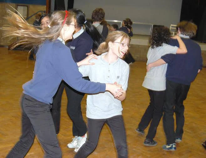 Do Schools in Paris Have Dances? Understanding French School Social Life