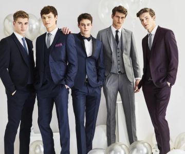 Do Boys Wear Tuxedos to High School Homecoming Dance? Style Tips & Advice