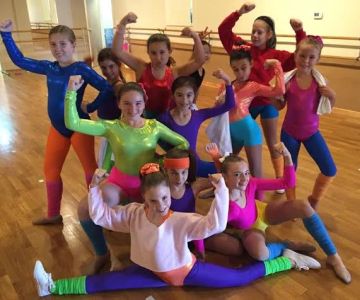 Do 6th Graders Have School Dances? What Students & Parents Should Know