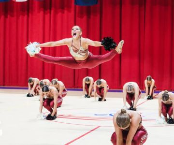 Do American High Schools Have Dance Offs?