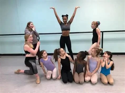 A Dance School Offers Classes in Ballet Folklorico to Celebrate Culture and Skill