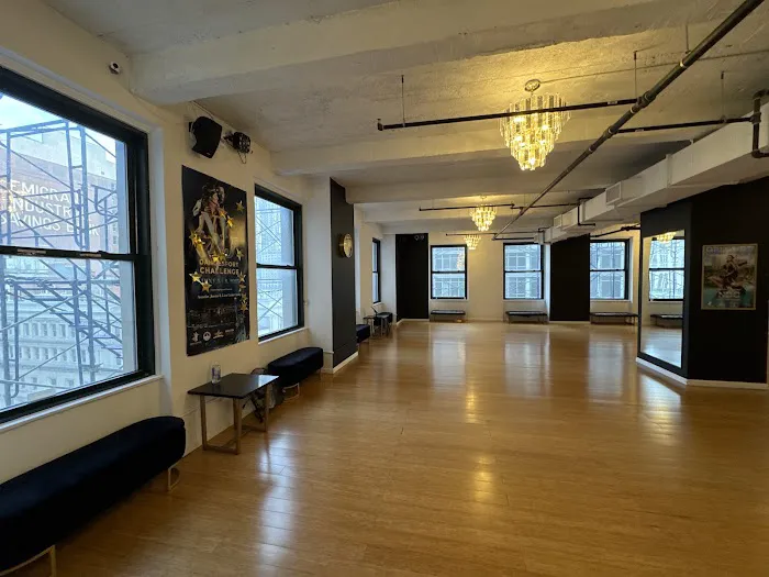 Fred Astaire Dance Studios Picture 5