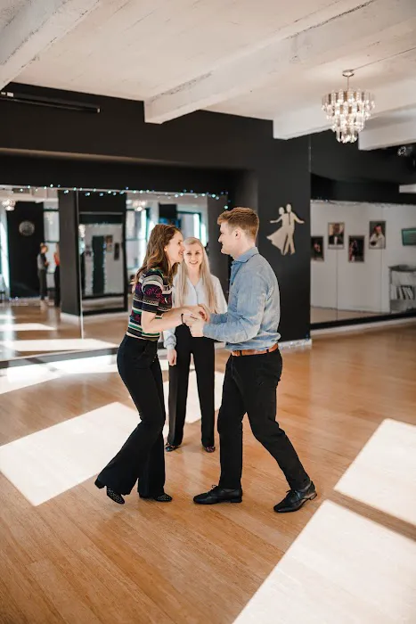 Fred Astaire Dance Studios Picture 2