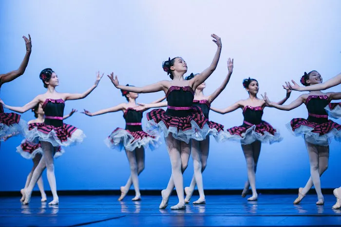 Downtown Dance Factory Picture 2