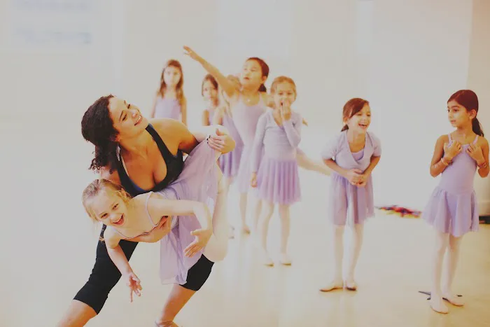 Downtown Dance Factory Picture 4