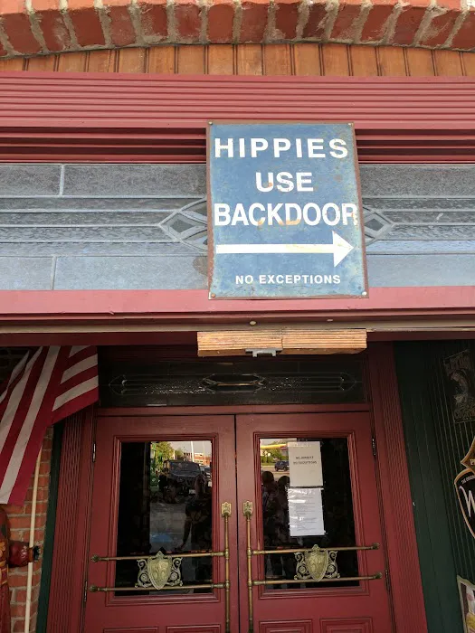 Saddle Up at Q Saloon and Eatery Picture 7