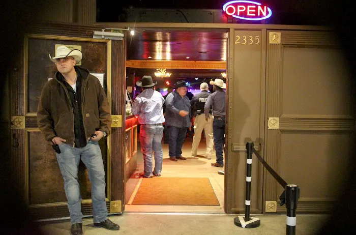 Thirsty Horse Dance Hall & Saloon Picture 7