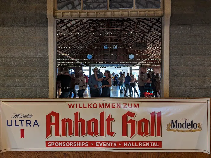Anhalt Hall Picture 3