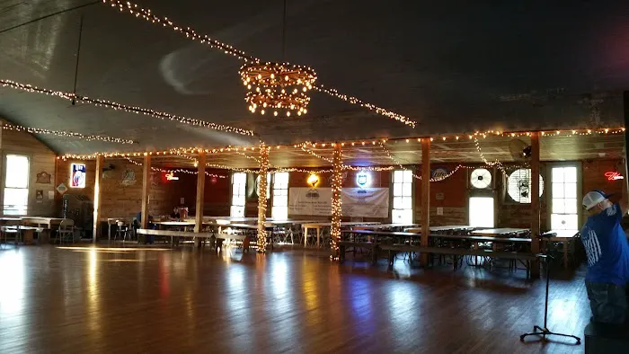 Twin Sisters Dance Hall Picture 1