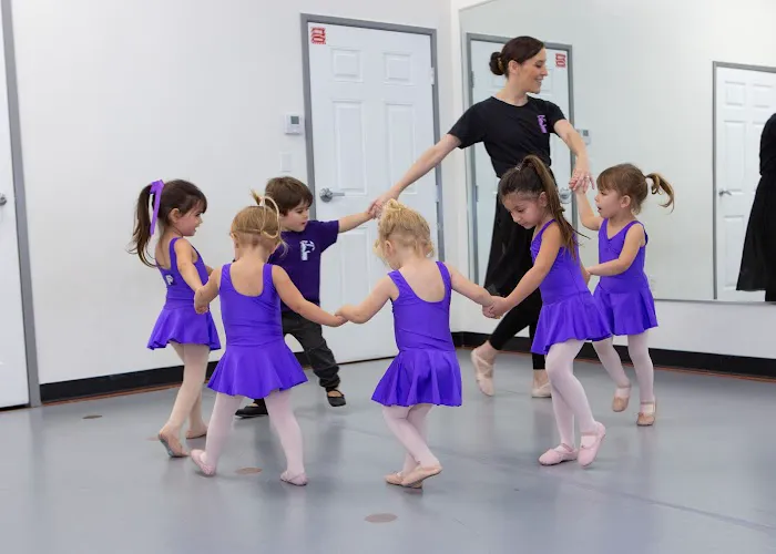 The Little Dance School - A Petite Performers Studio - Williamsburg Picture 5