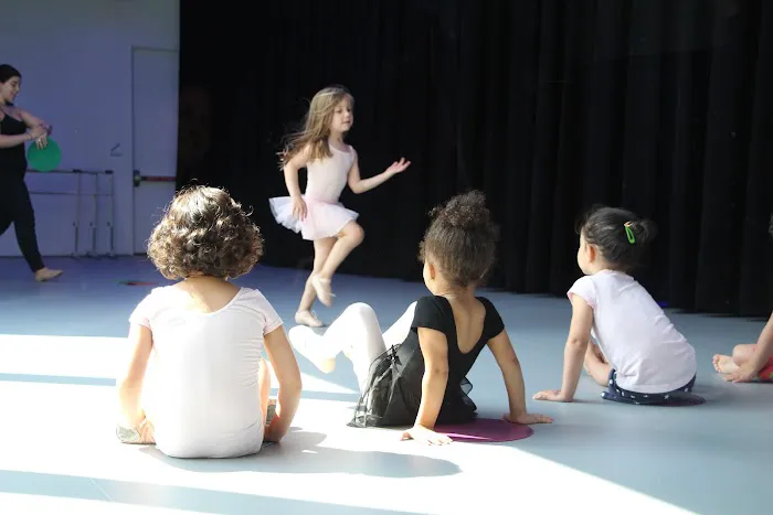 Dancewave Picture 9