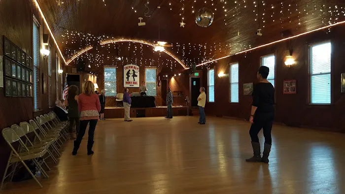 Colvin Run Dance Hall Picture 3