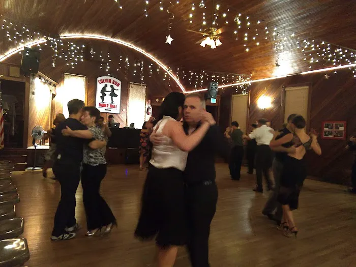 Colvin Run Dance Hall Picture 9