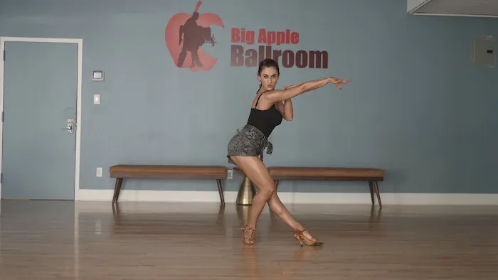 Big Apple Ballroom Picture 10
