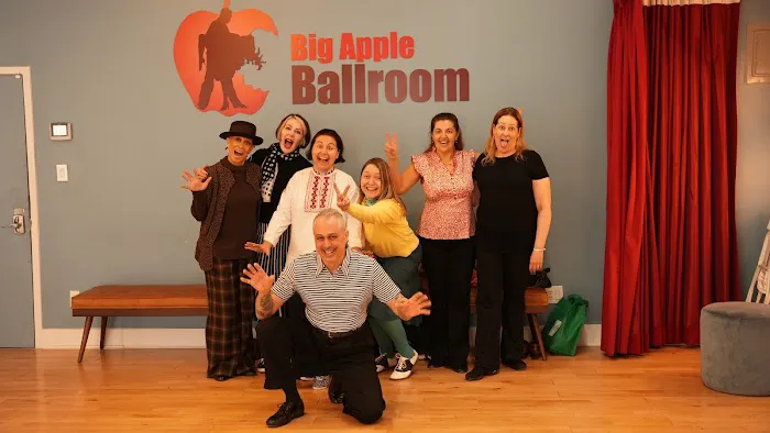 Big Apple Ballroom Picture 5