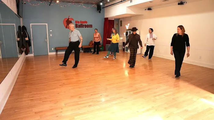 Big Apple Ballroom Picture 6