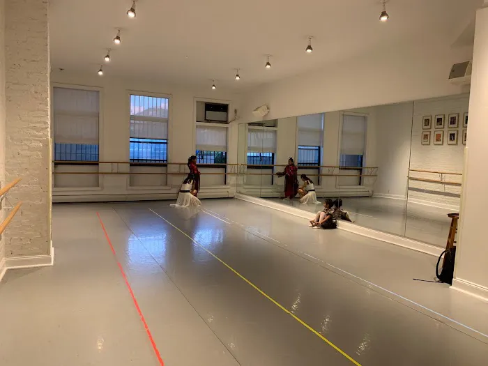 Cobble Hill Ballet Picture 10