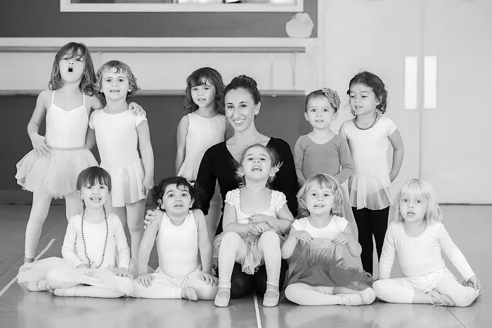 Cobble Hill Ballet Picture 10