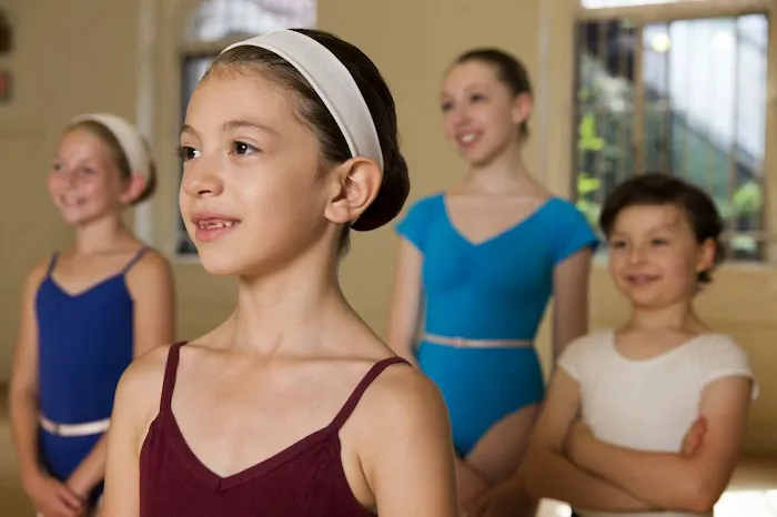 New York Theatre Ballet School Picture 2
