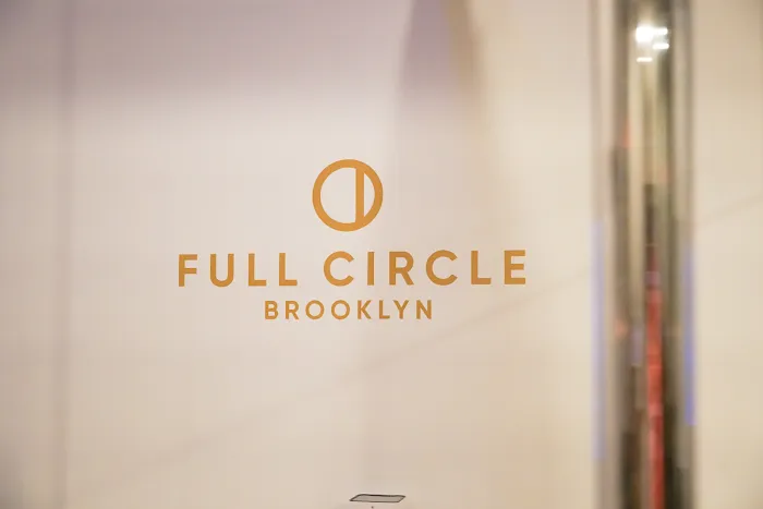 Full Circle Brooklyn Picture 7