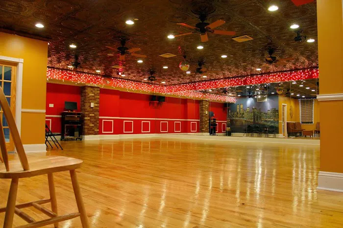 Dance Fever Studios Picture 1