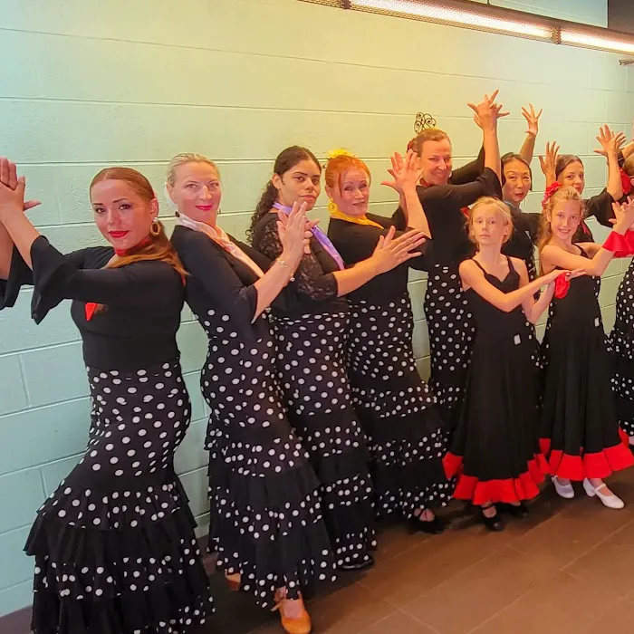 Cadencia Dancers Flamenco classes Picture 7