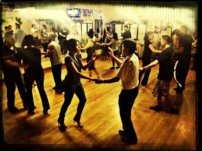 Salsa Fever On 2 Dance Academy Picture 4