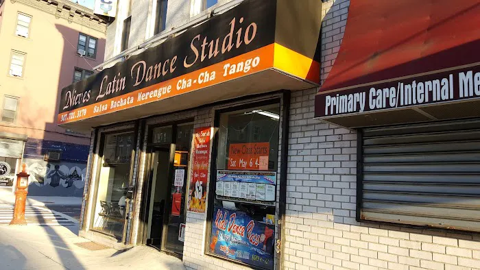 Nieves Latin Dance Studio Picture 8