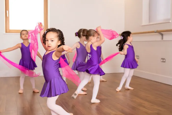 The Little Dance School - A Petite Performers Studio - Park Slope Picture 1