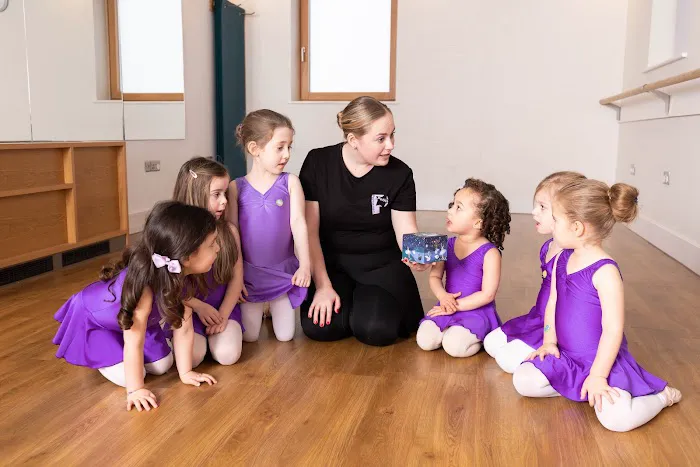 The Little Dance School - A Petite Performers Studio - Park Slope Picture 8
