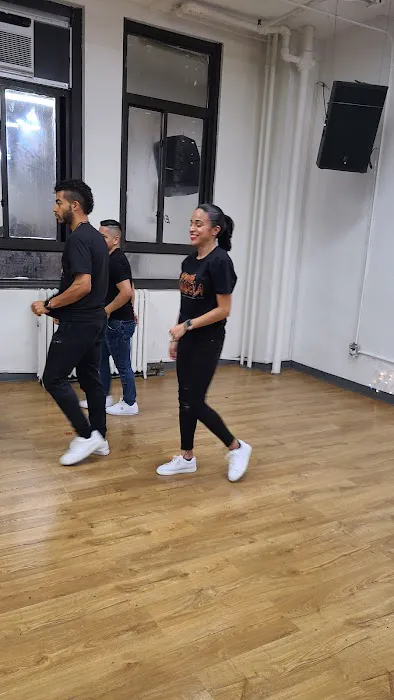 Empire Mambo Dance Studio Picture 5