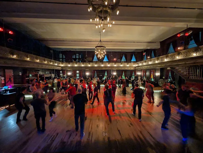 Reverie Ballroom Picture 7