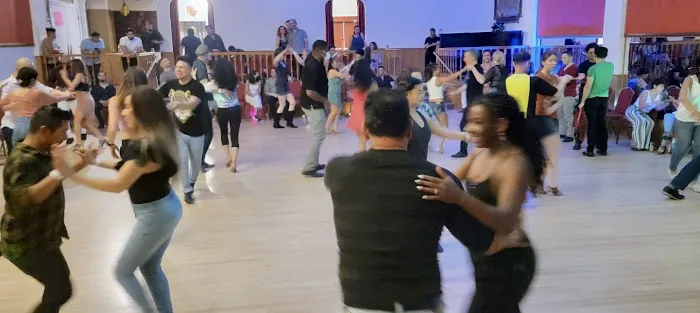 Bliss Salsa Social Picture 3