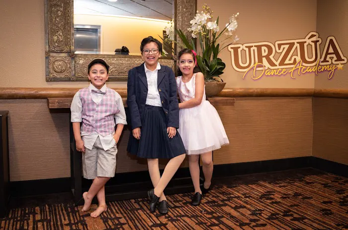 Urzúa Dance Academy Picture 8